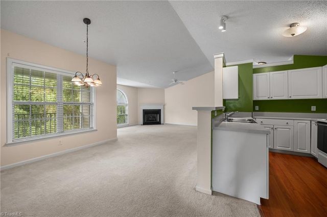 533 Mill Pond Drive, Winston-salem, NC 27106