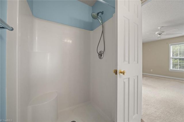 533 Mill Pond Drive, Winston-salem, NC 27106