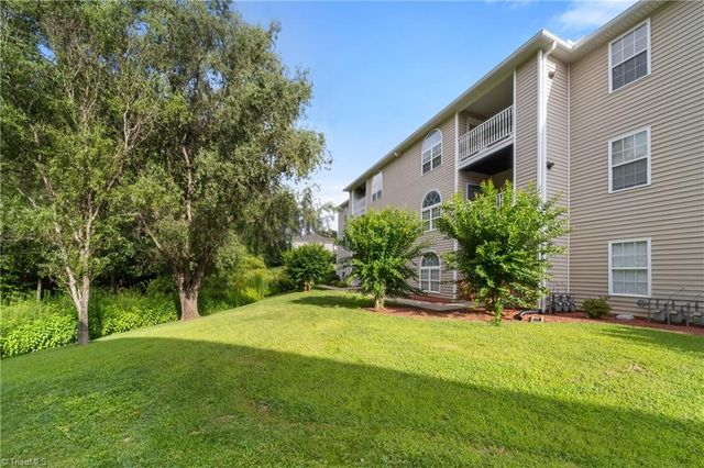 533 Mill Pond Drive, Winston-salem, NC 27106