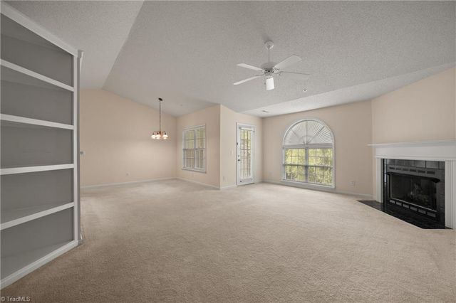 533 Mill Pond Drive, Winston-salem, NC 27106