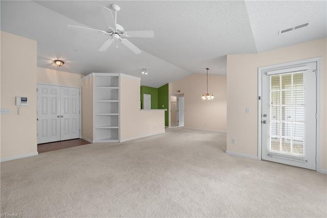 533 Mill Pond Drive, Winston-salem, NC 27106