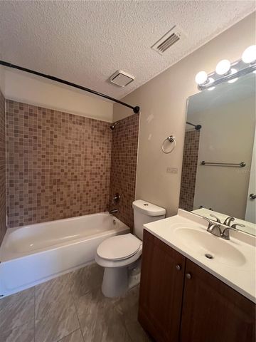 6231 YORKTOWN DRIVE 140, Orlando, FL 32807