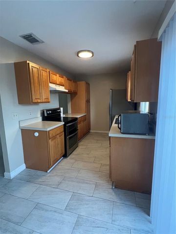 6231 YORKTOWN DRIVE 140, Orlando, FL 32807