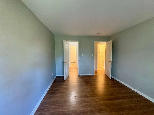 1075 Higgins Quarters Drive 3-208, Hoffman Estates, IL 60169