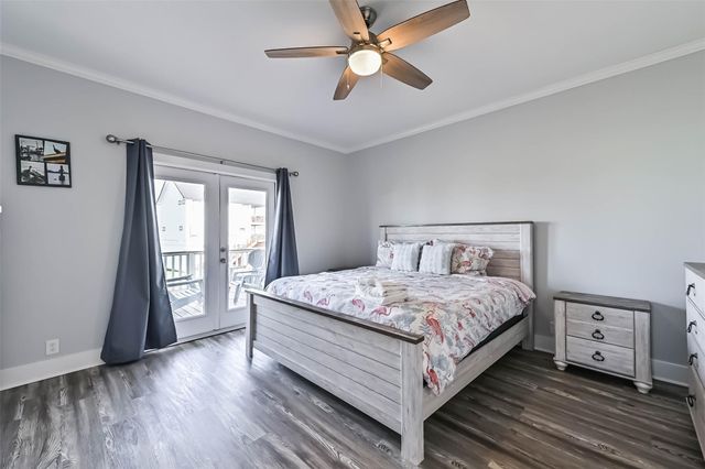 4133 4th Street, Galveston, TX 77554