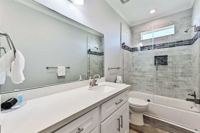 4133 4th Street, Galveston, TX 77554