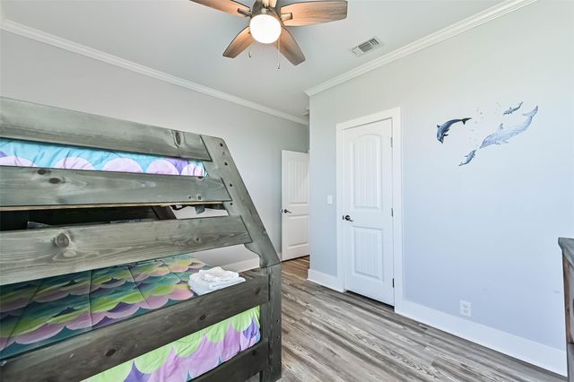 4133 4th Street, Galveston, TX 77554