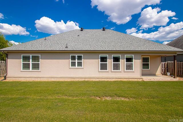 1925 Massee Gardens, Conway, AR 72034