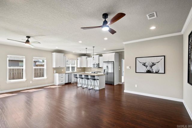 1925 Massee Gardens, Conway, AR 72034