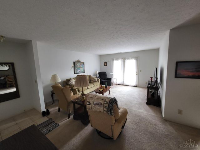 10502 West Road, Harrison, OH 45030