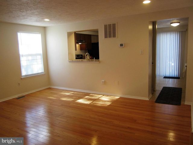 6085 ROCK GLEN DR, Elkridge, MD 21075