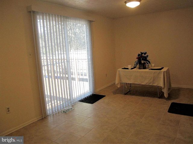 6085 ROCK GLEN DR, Elkridge, MD 21075