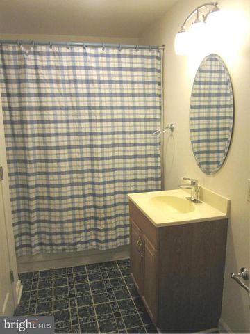 6085 ROCK GLEN DR, Elkridge, MD 21075