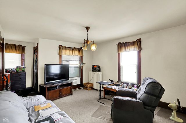 147 E King Street, Franklin, IN 46131