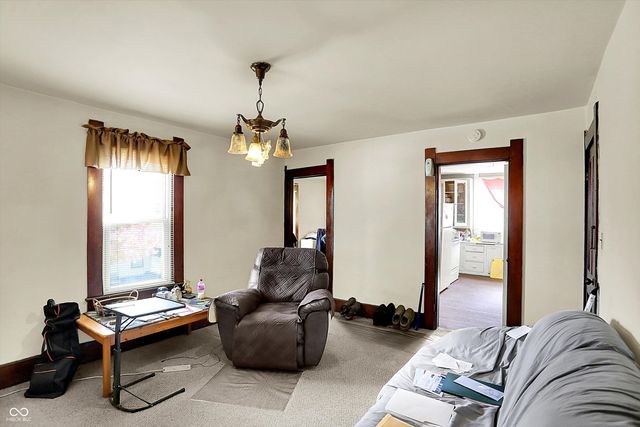 147 E King Street, Franklin, IN 46131