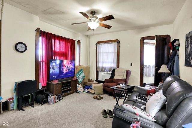 147 E King Street, Franklin, IN 46131