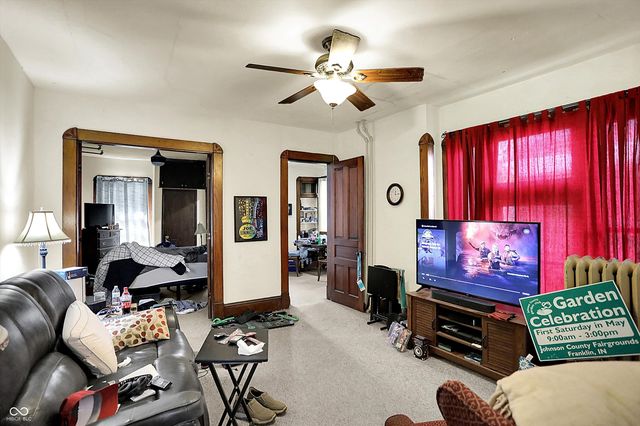 147 E King Street, Franklin, IN 46131