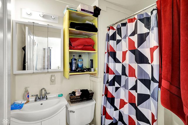 147 E King Street, Franklin, IN 46131