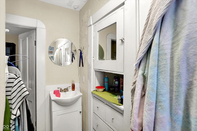 147 E King Street, Franklin, IN 46131