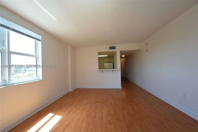50 Menores Ave 802, Coral Gables, FL 33134