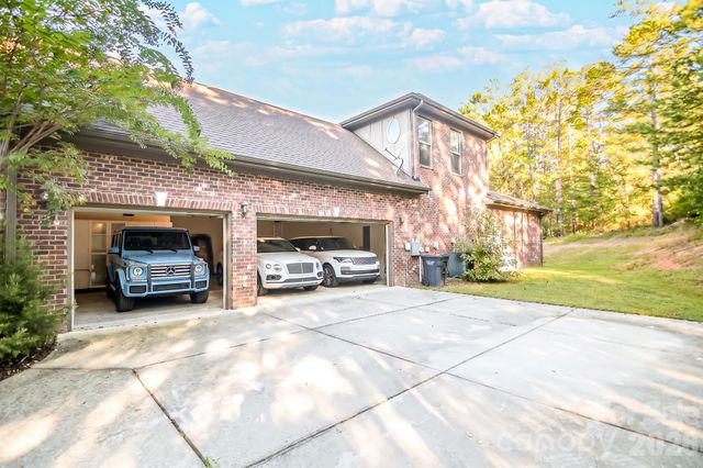 16202 Monnet Place Court, Charlotte, NC 28278