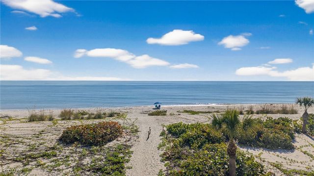 2737 W Gulf DR 222, Sanibel, FL 33957