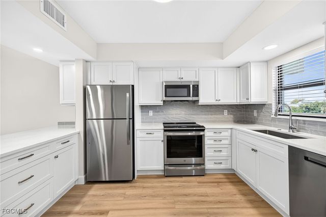 2737 W Gulf DR 222, Sanibel, FL 33957