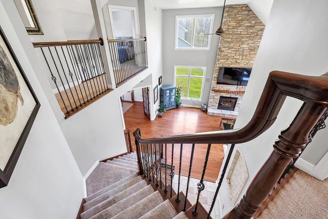 2005 FESCUE WAY, Suamico, WI 54313