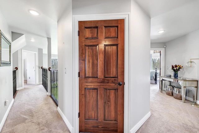 2005 FESCUE WAY, Suamico, WI 54313