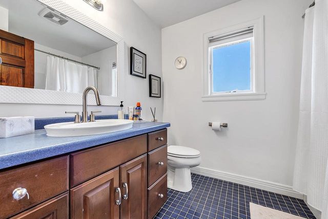 2005 FESCUE WAY, Suamico, WI 54313