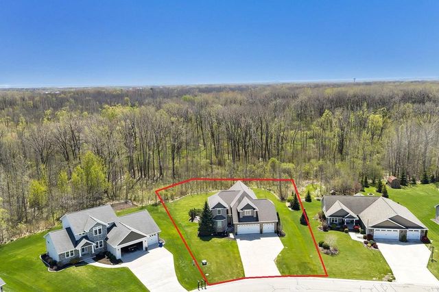 2005 FESCUE WAY, Suamico, WI 54313