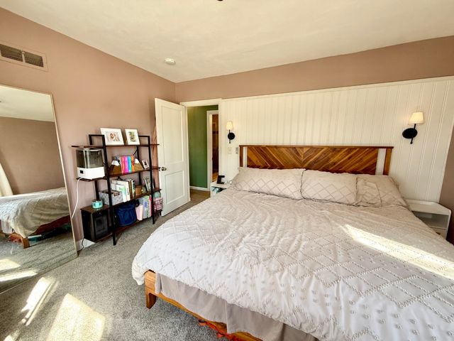 409 5th Street, Coralville, IA 52241