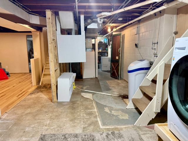 409 5th Street, Coralville, IA 52241