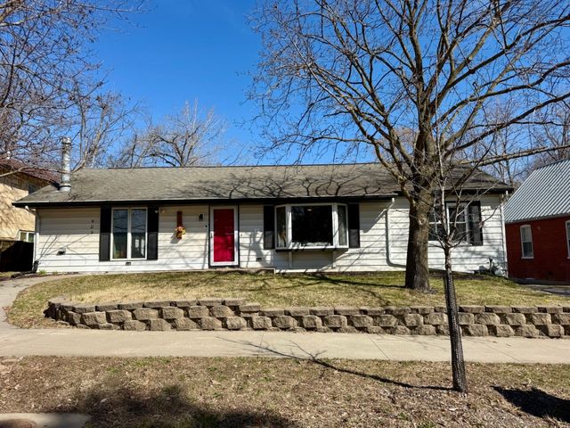 409 5th Street, Coralville, IA 52241