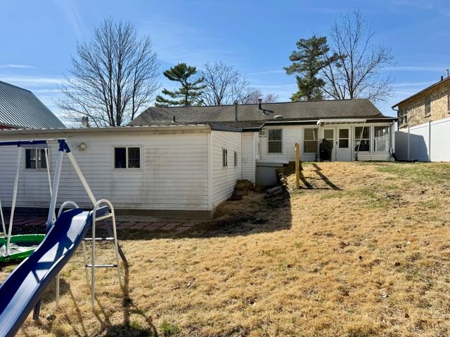 409 5th Street, Coralville, IA 52241