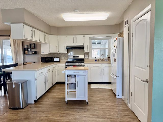 409 5th Street, Coralville, IA 52241