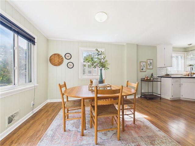 148 Westmoreland Drive, Rochester, NY 14620