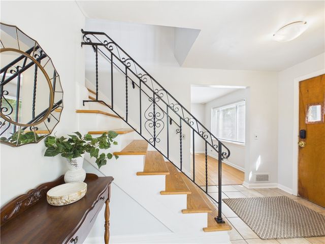 148 Westmoreland Drive, Rochester, NY 14620