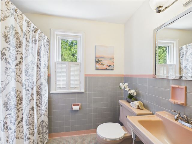 148 Westmoreland Drive, Rochester, NY 14620