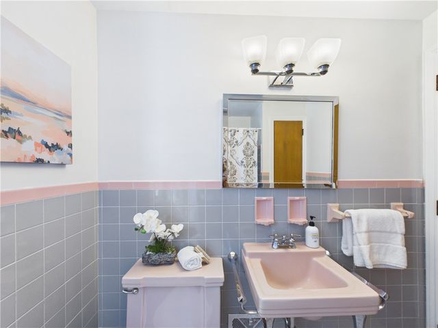 148 Westmoreland Drive, Rochester, NY 14620