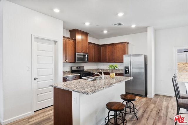 4900 Sweet Grass Drive, Bakersfield, CA 93306