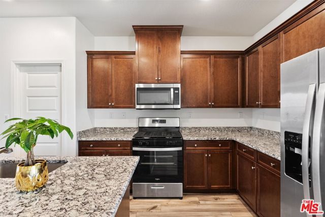4900 Sweet Grass Drive, Bakersfield, CA 93306