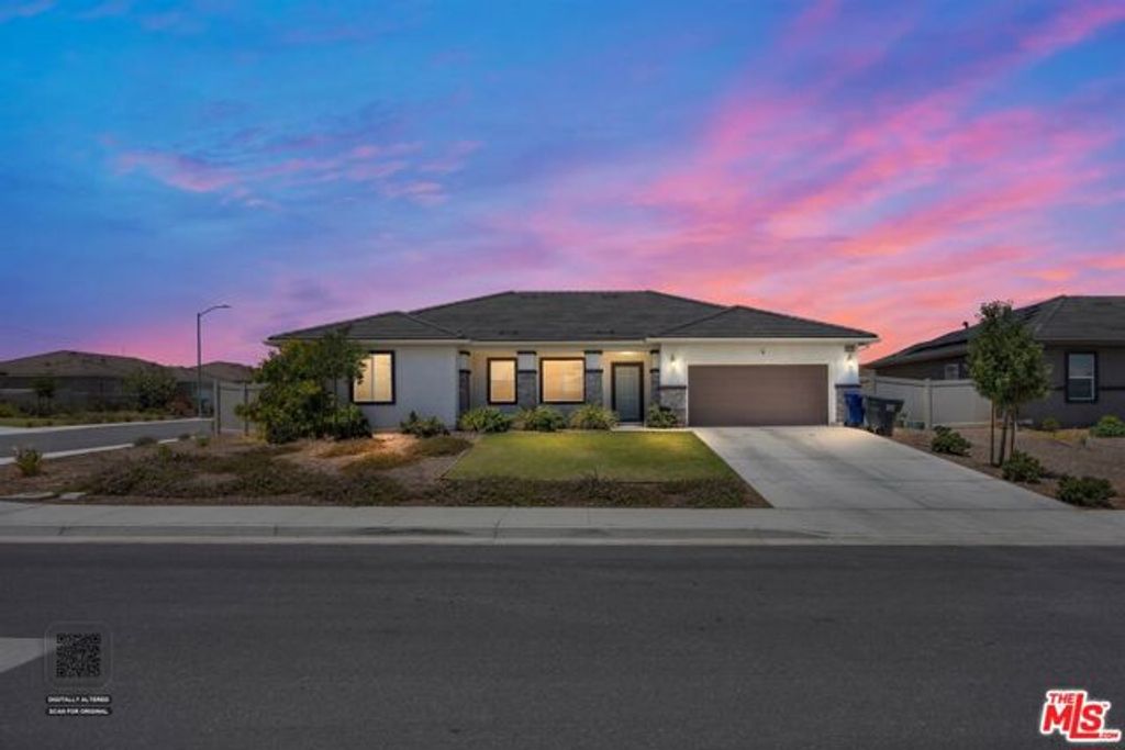 4900 Sweet Grass Drive, Bakersfield, CA 93306