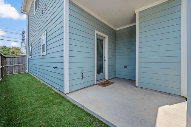 4827 Hardy Street, Houston, TX 77009