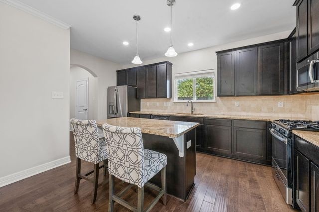 4827 Hardy Street, Houston, TX 77009