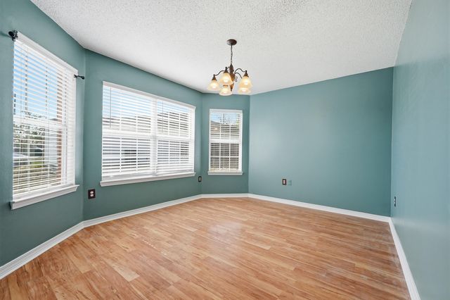 210 Limestone Circle, Crestview, FL 32539