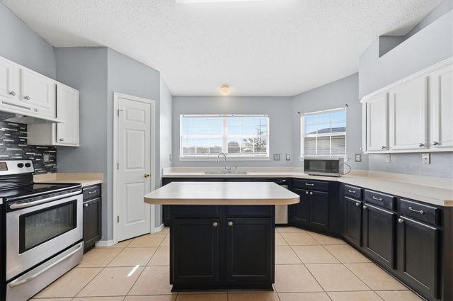 210 Limestone Circle, Crestview, FL 32539