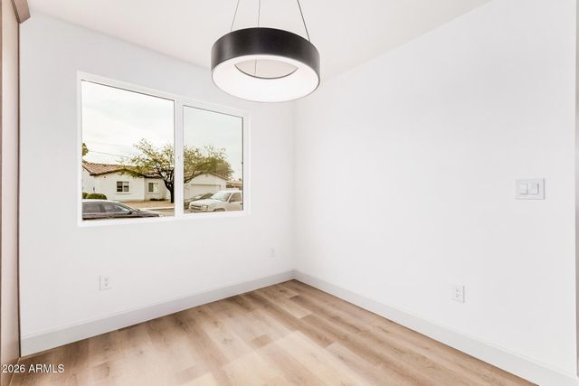 12602 N 24th Street, Phoenix, AZ 85032