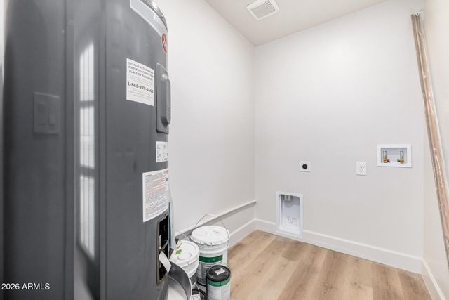 12602 N 24th Street, Phoenix, AZ 85032