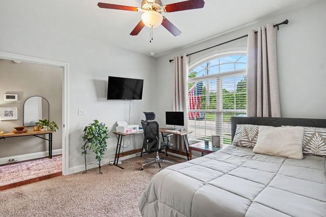 1748 Sandhurst Cove, Lexington, KY 40509